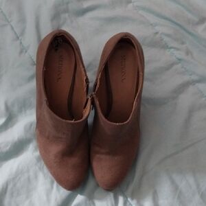 Merona Brown Suede Ankle Heeled Booties
